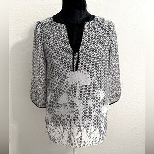 Ann Taylor Black & White Floral Blouse